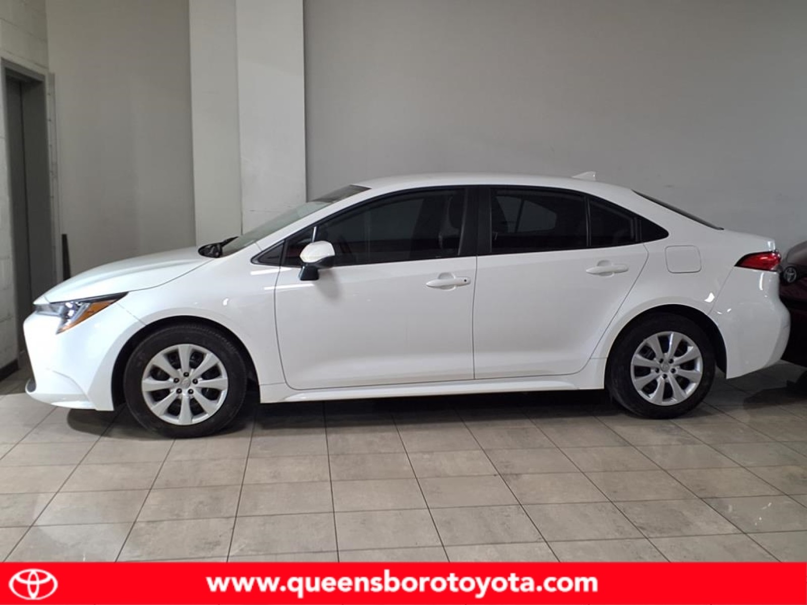 Used 2022 Toyota Corolla LE with VIN 5YFEPMAE9NP346578 for sale in Woodside, NY