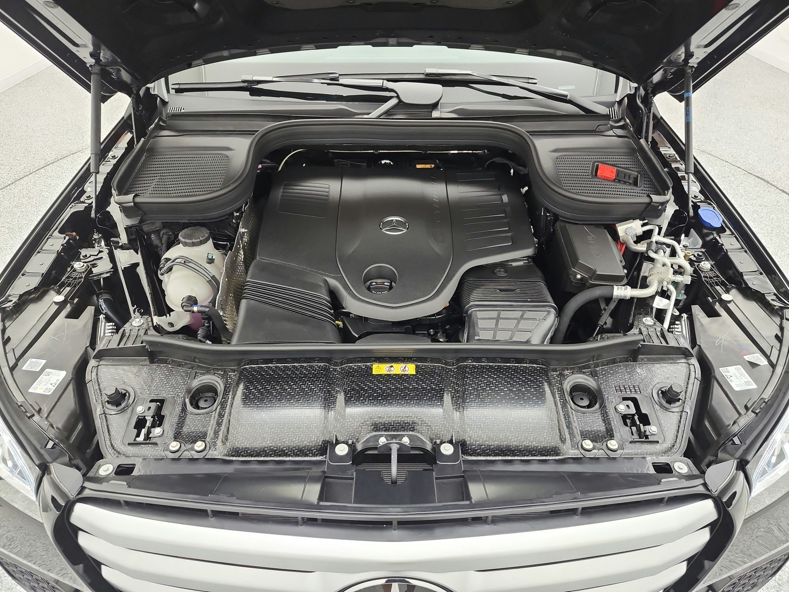New 2026 Black Mercedes-Benz GLS 450 4MATIC® SUV image 12