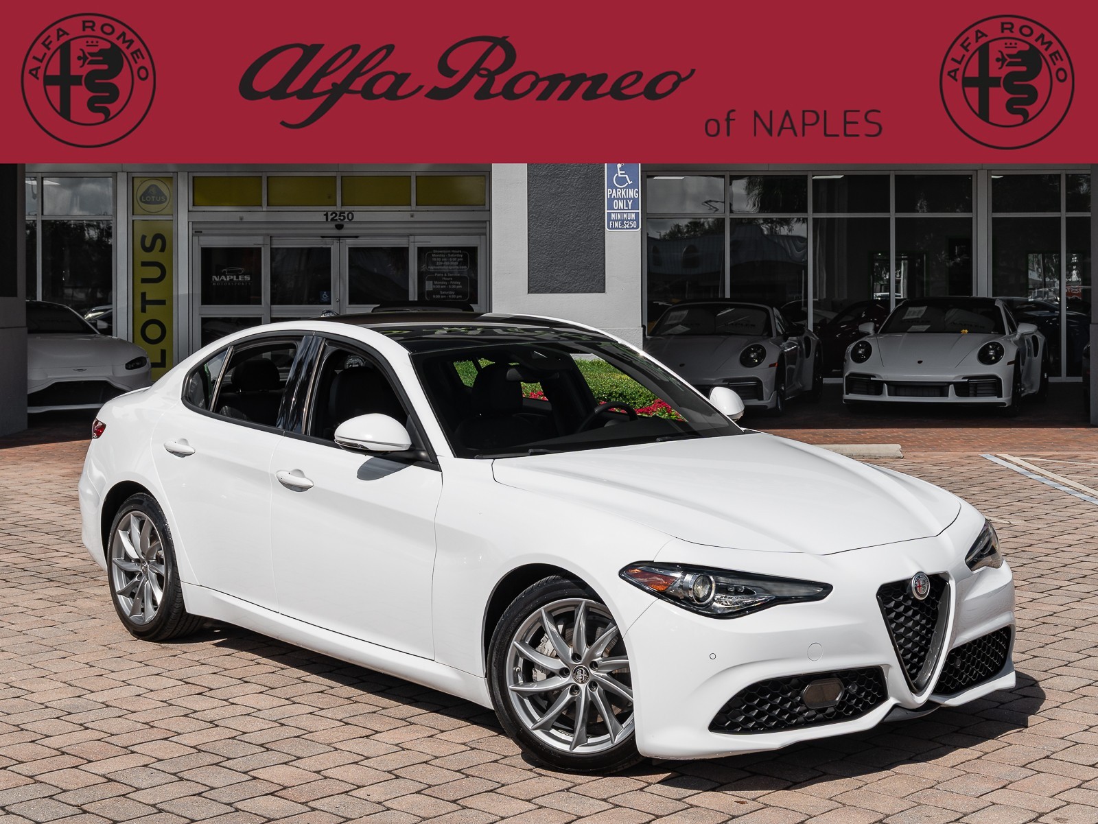 /2023 Alfa-Romeo Giulia