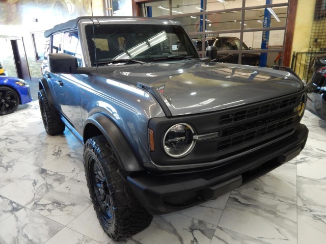 2022 Ford Bronco Black Diamond 4WD in Springfield, New Jersey