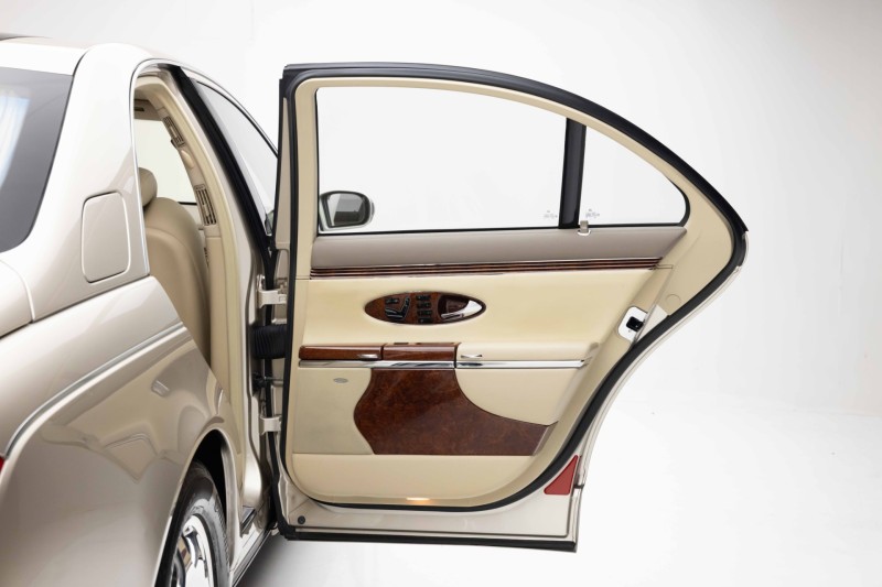 2004 Maybach 57 SWB in , 