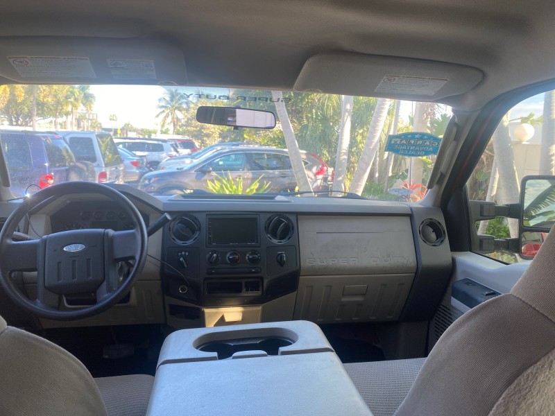 2008 Ford Super Duty F-350 DRW XL LOW MILES 43,076 4WD in ,