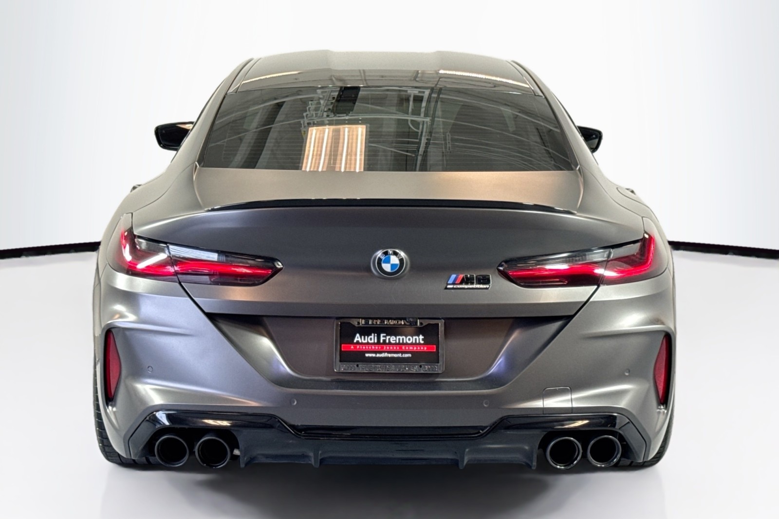 Used 2022 Marina Bay Blue Metallic BMW Competition image 6