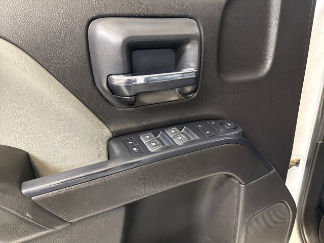 2020 Chevrolet Silverado MD 5500 Duramax RWD Utility/ Service Bed in , 