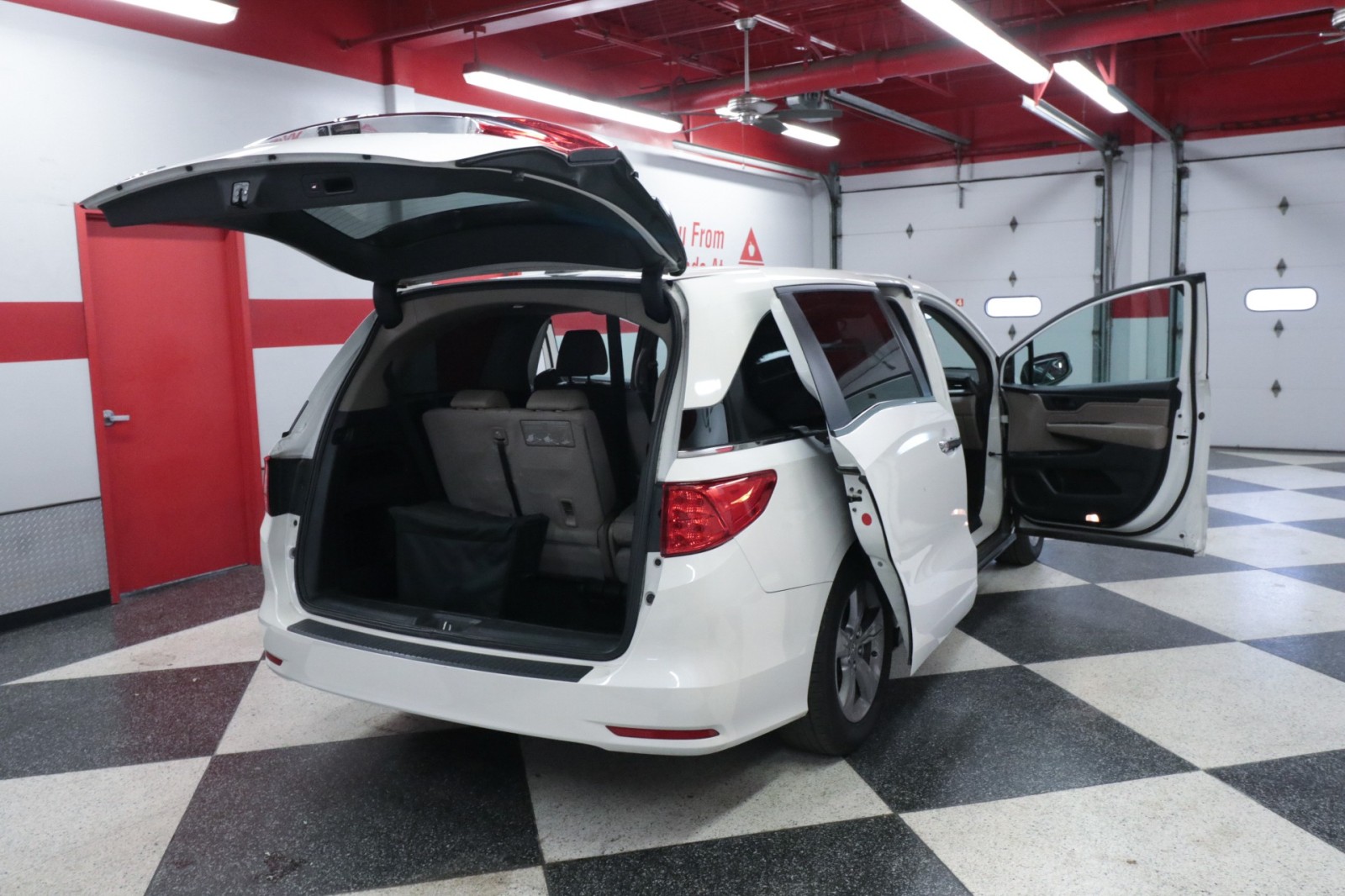 Used Car 2019 Honda Odyssey  Ex-l W/navi/res For Sale Under $30,000 In Austin, Texas