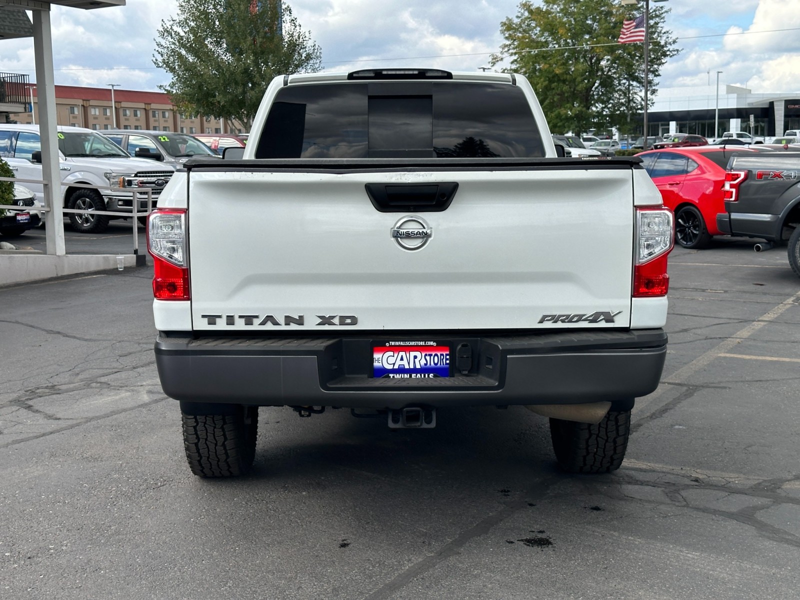 2017 Nissan Titan XD PRO-4X 10