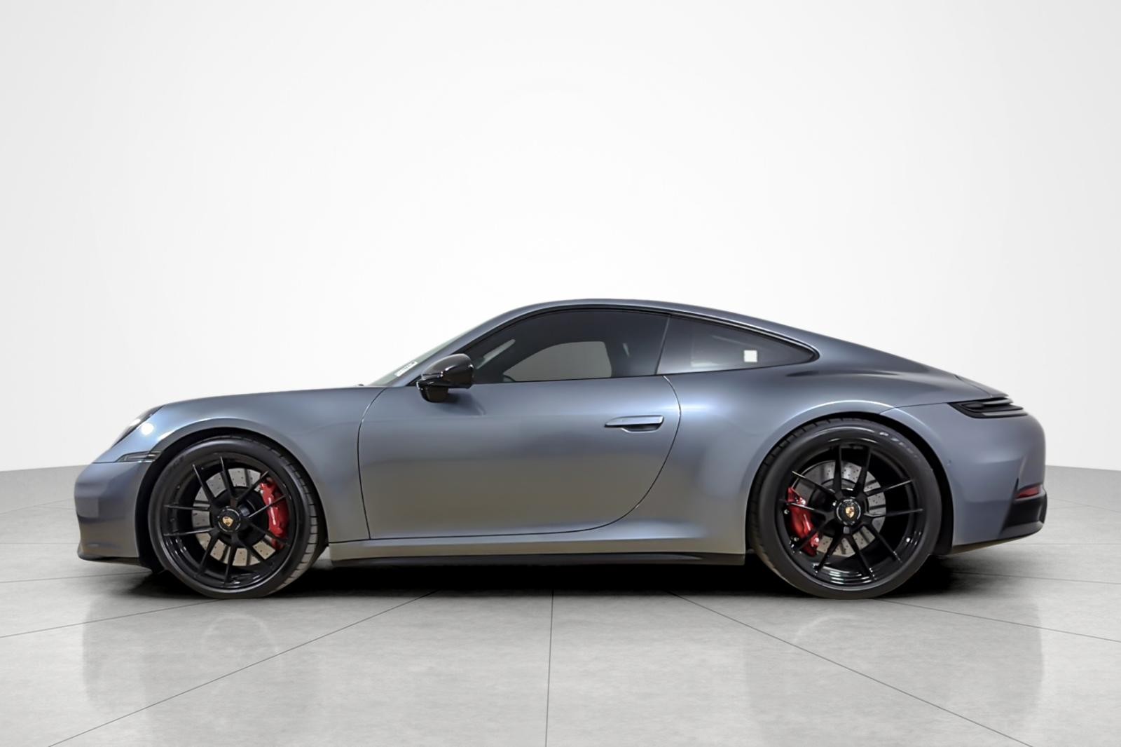 Used 2026 GRAY Porsche Carrera 4 GTS Coupe image 2