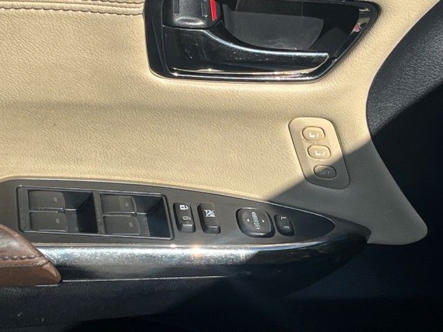 ToyotaAvalon24