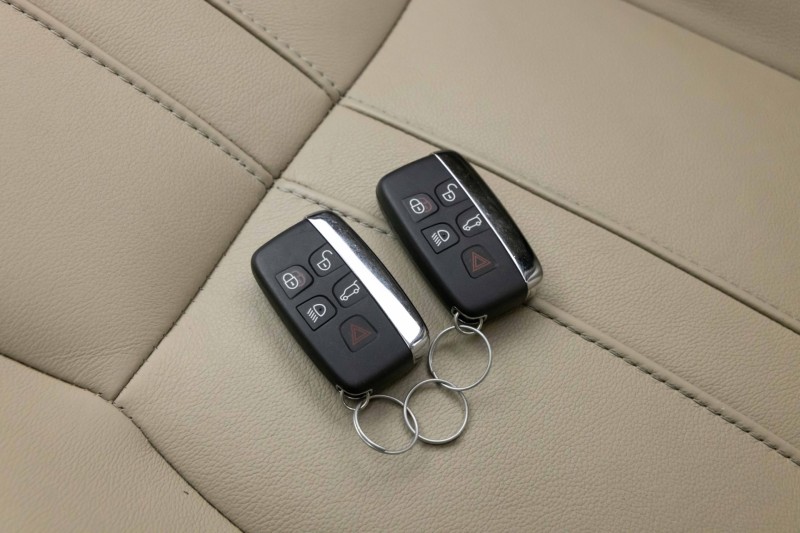 2016 Land Rover LR4 HSE HSE in , 