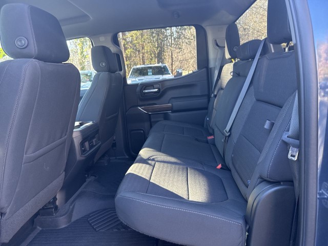 ChevroletSilverado 1500 LTD26