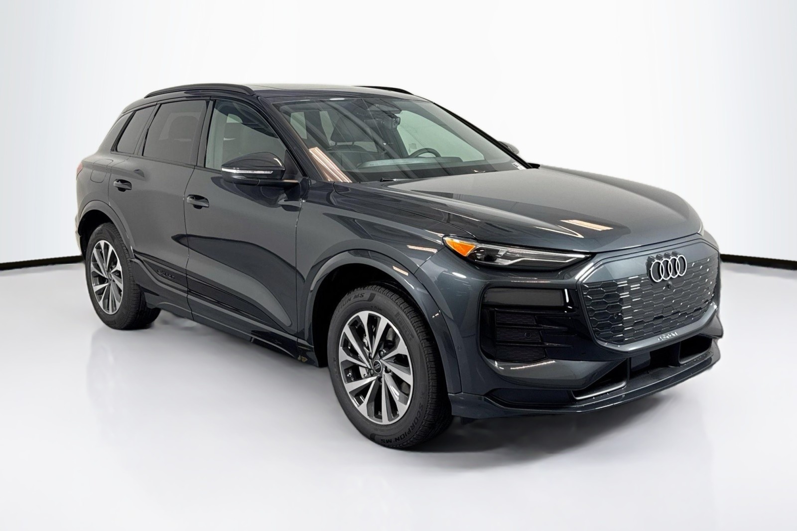 New 2027 Manhattan Gray Metallic Audi Premium quattro image 3