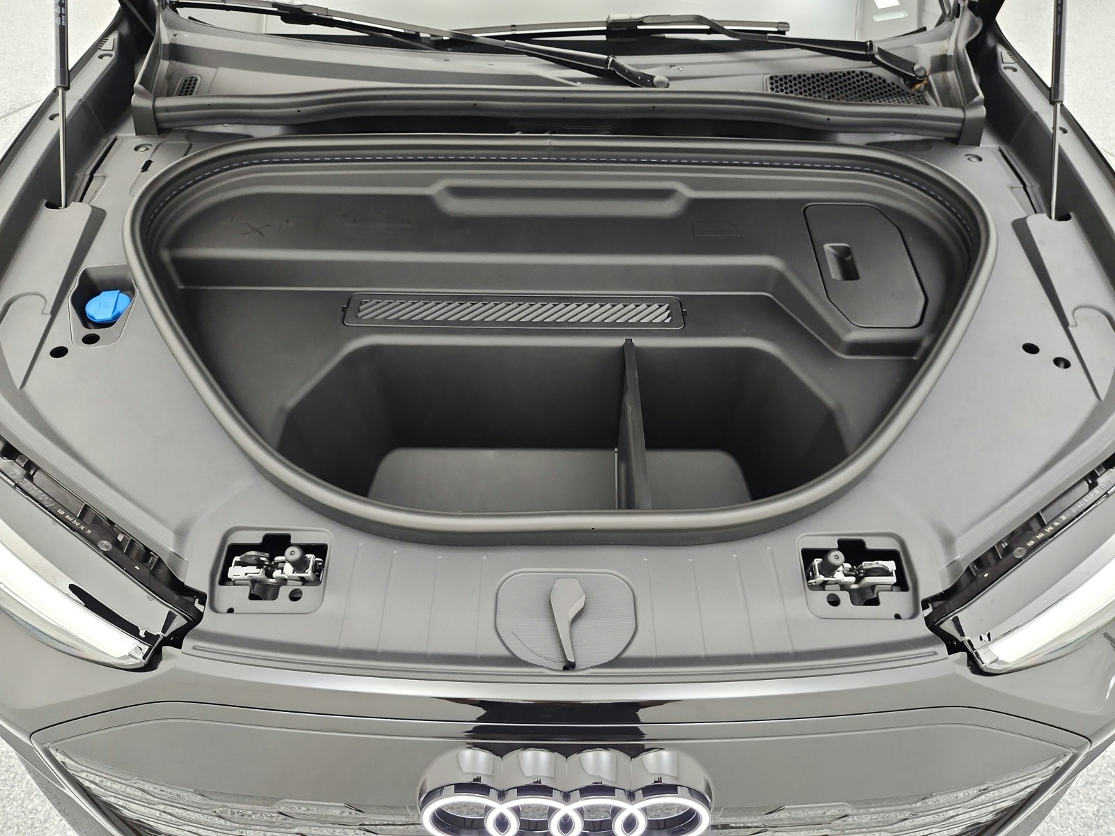 New 2027 Mythos Black Metallic Audi Premium Plus quattro image 12