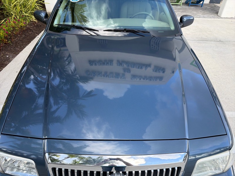 2007 Mercury Grand Marquis LS LOW MILES 52,599 1 OWNER in ,