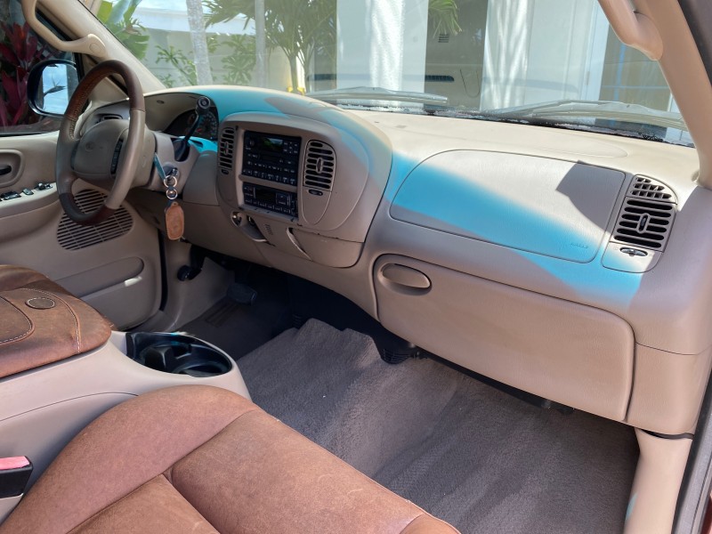 2002 Ford F-150 CREW CAB King Ranch LOW MILES 56,886 in , 