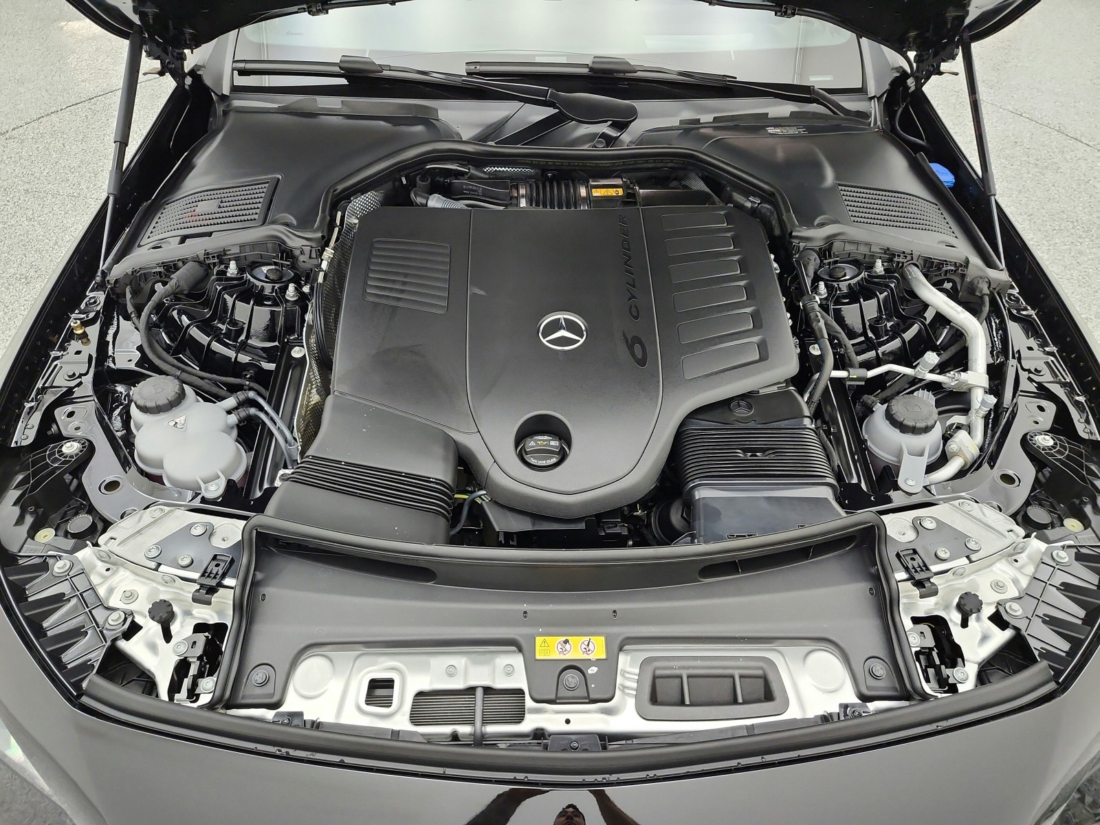 New 2027 Black Mercedes-Benz CLE 450 4MATIC® Coupe image 12