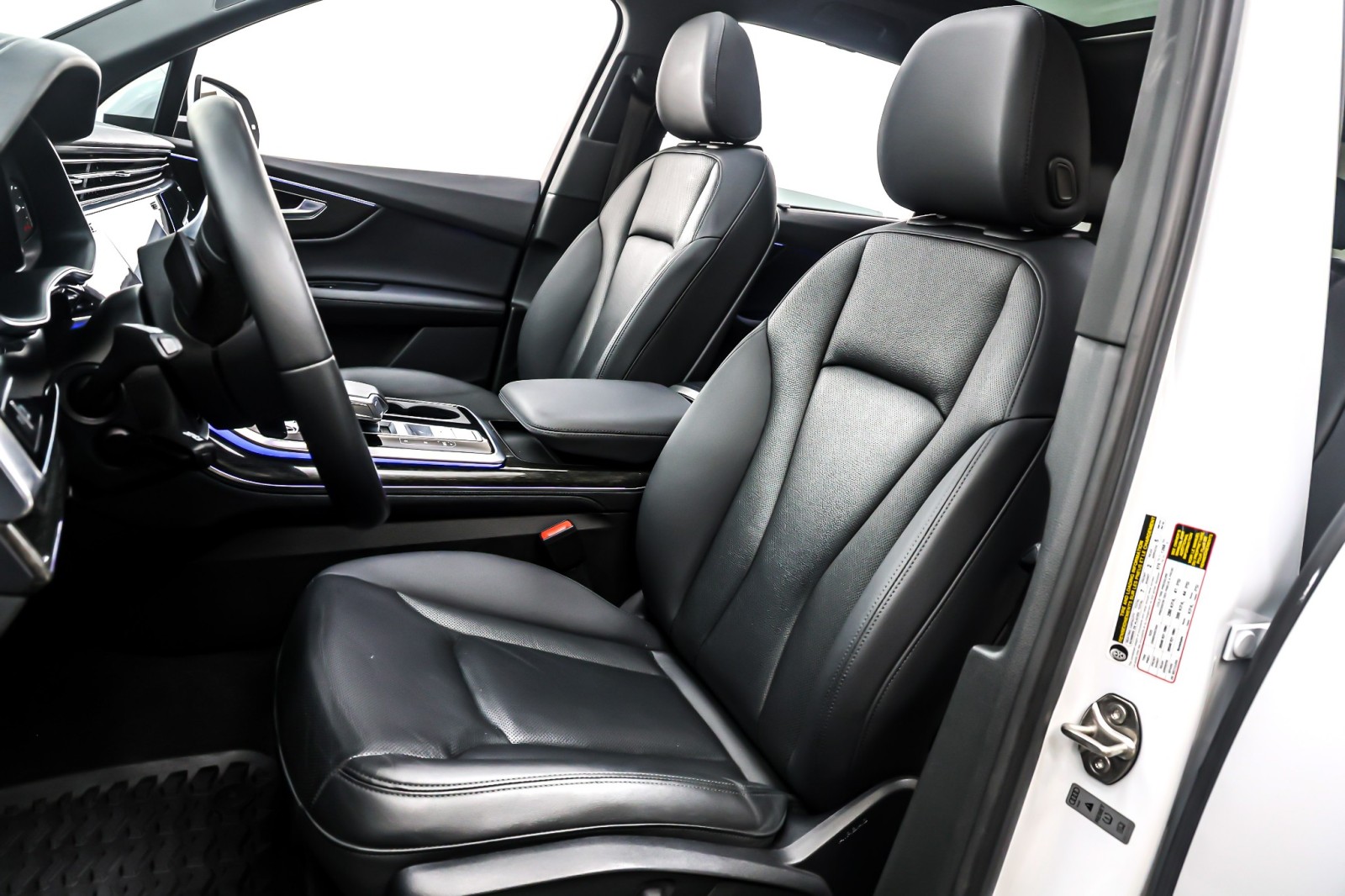 Used 2023 Glacier White Metallic Audi Prestige 55 TFSI quattro image 18