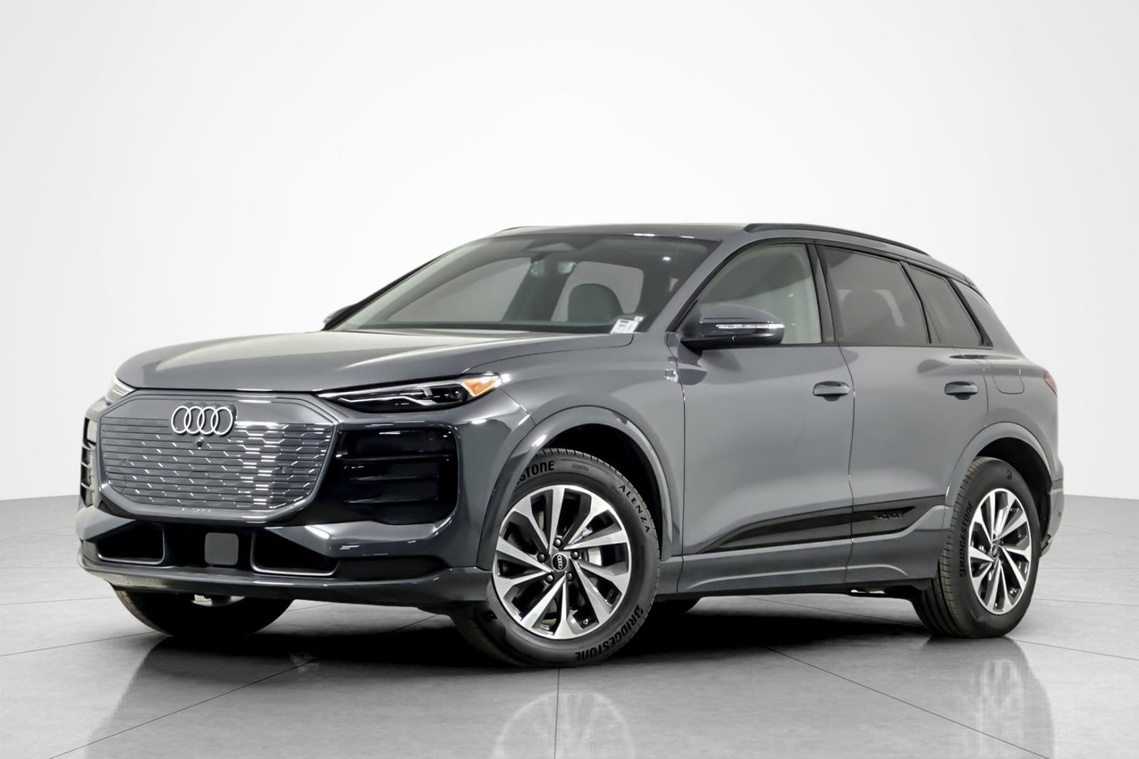 2027 Audi Q6 e-tron Premium quattro