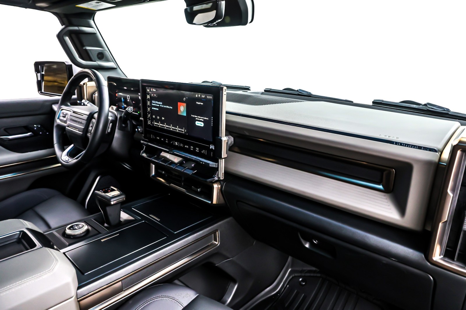 Used 2025 Meteorite Metallic (Grey) GMC e4WD Crew Cab 3X image 16