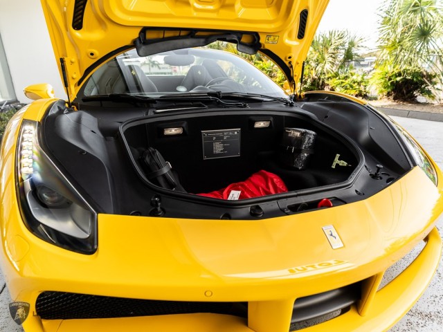 Ferrari 488 Spider