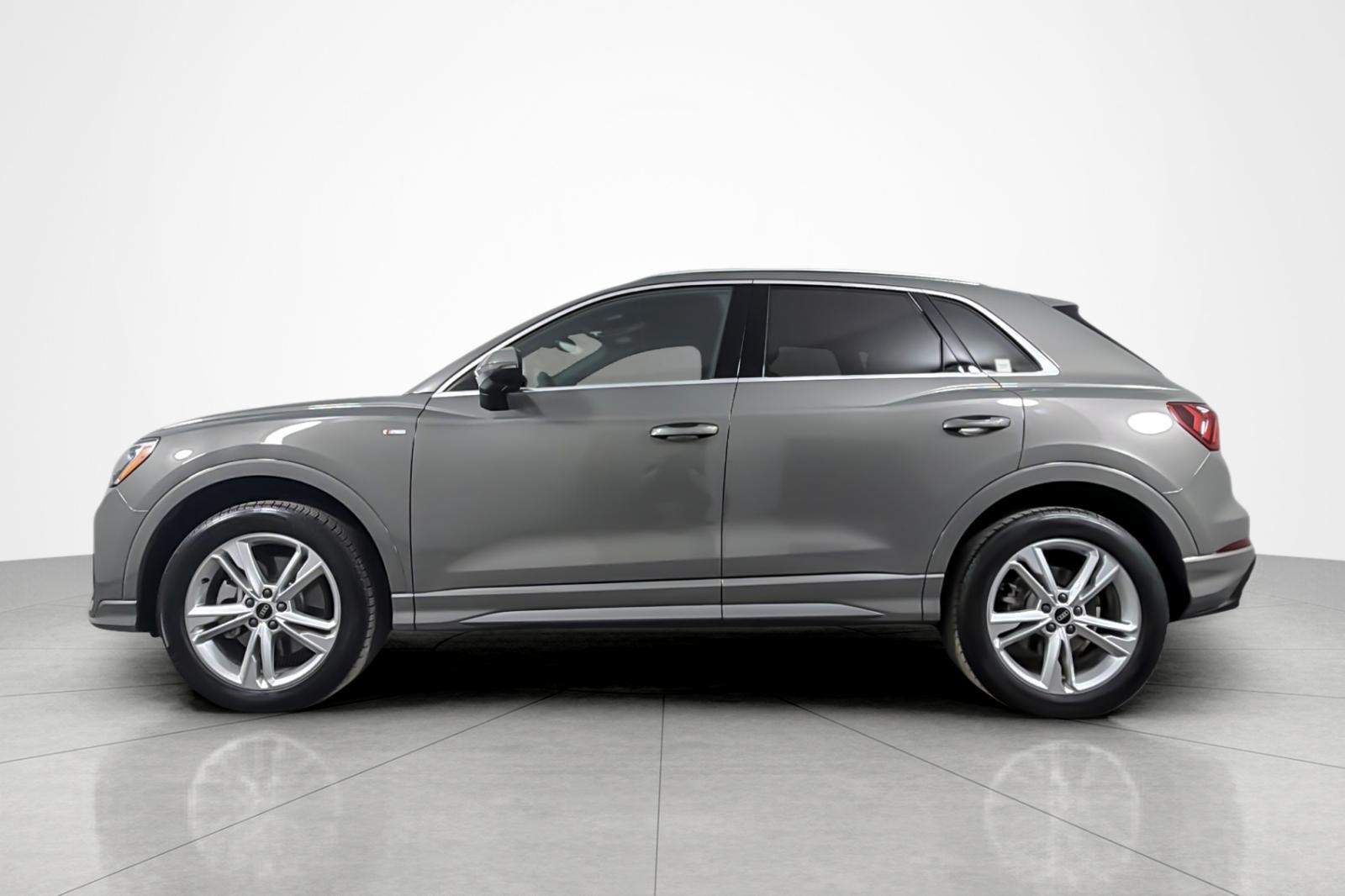 Used 2021 Chronos Gray Metallic Audi S line Premium 45 TFSI quattro image 2