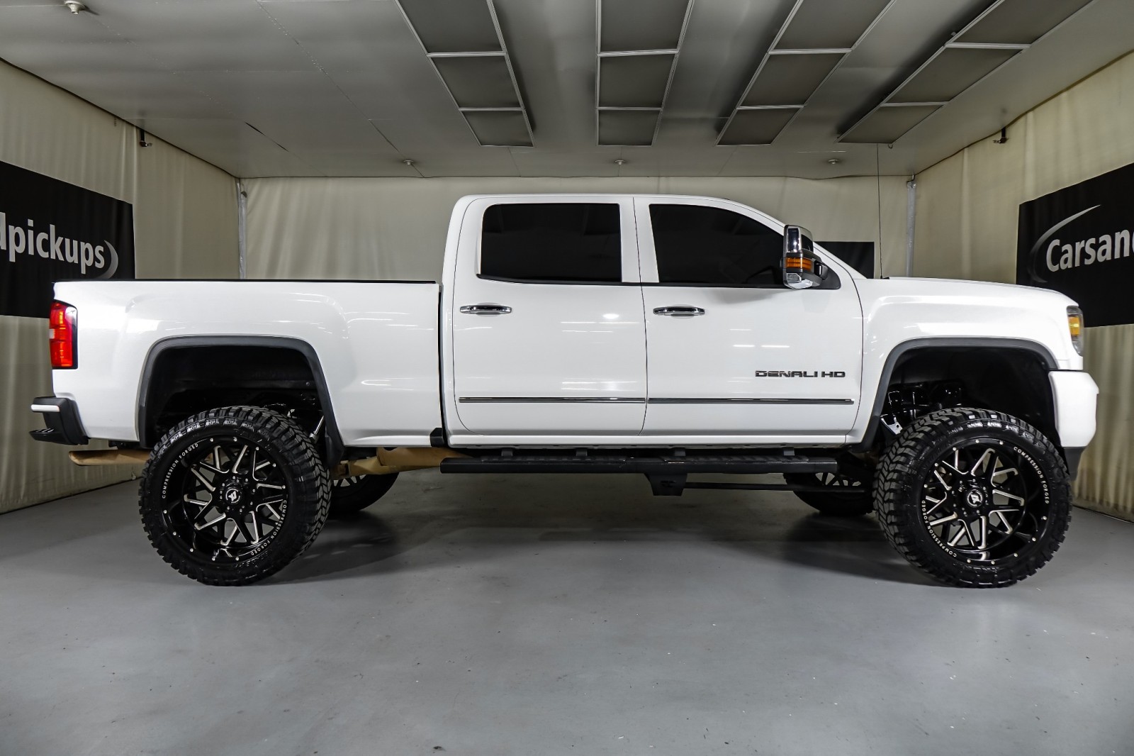 2016 GMC Sierra 2500HD Denali 5