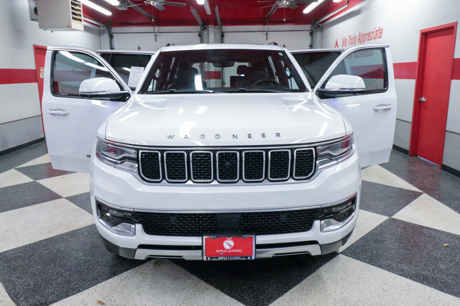 Used Car 2022 Jeep Wagoneer  Series Iii For Sale Under $35,000 In Austin, Texas