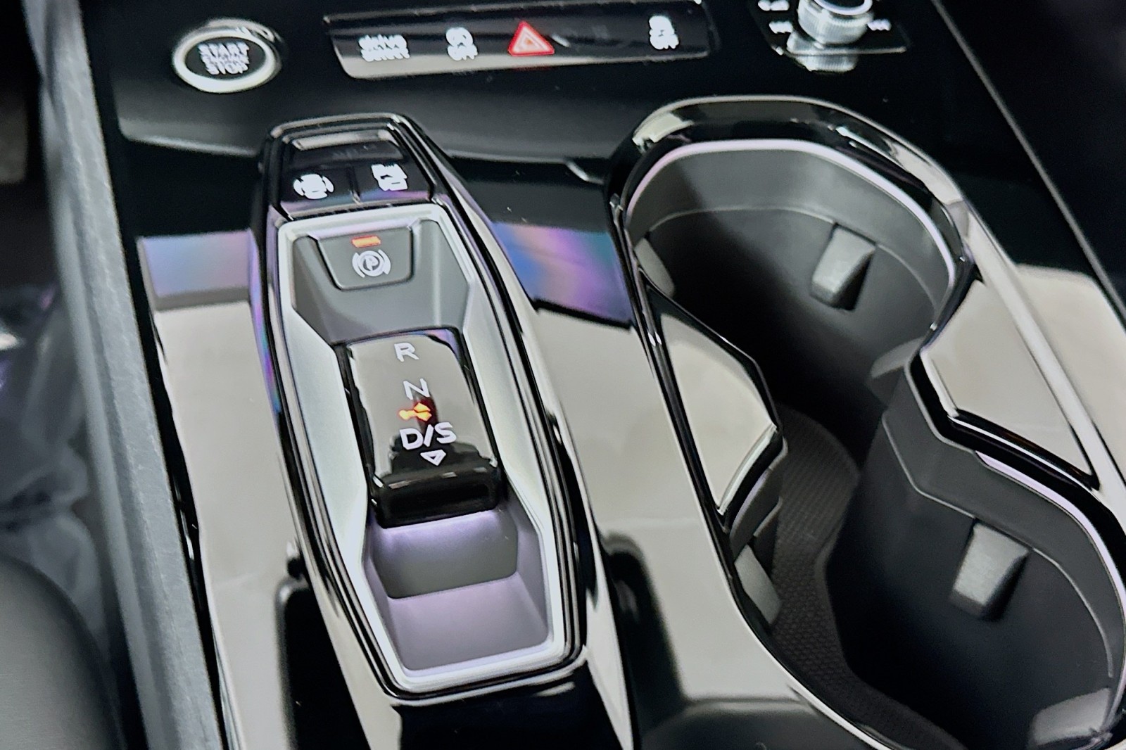 New 2026 Glacier White Metallic Audi Premium image 7