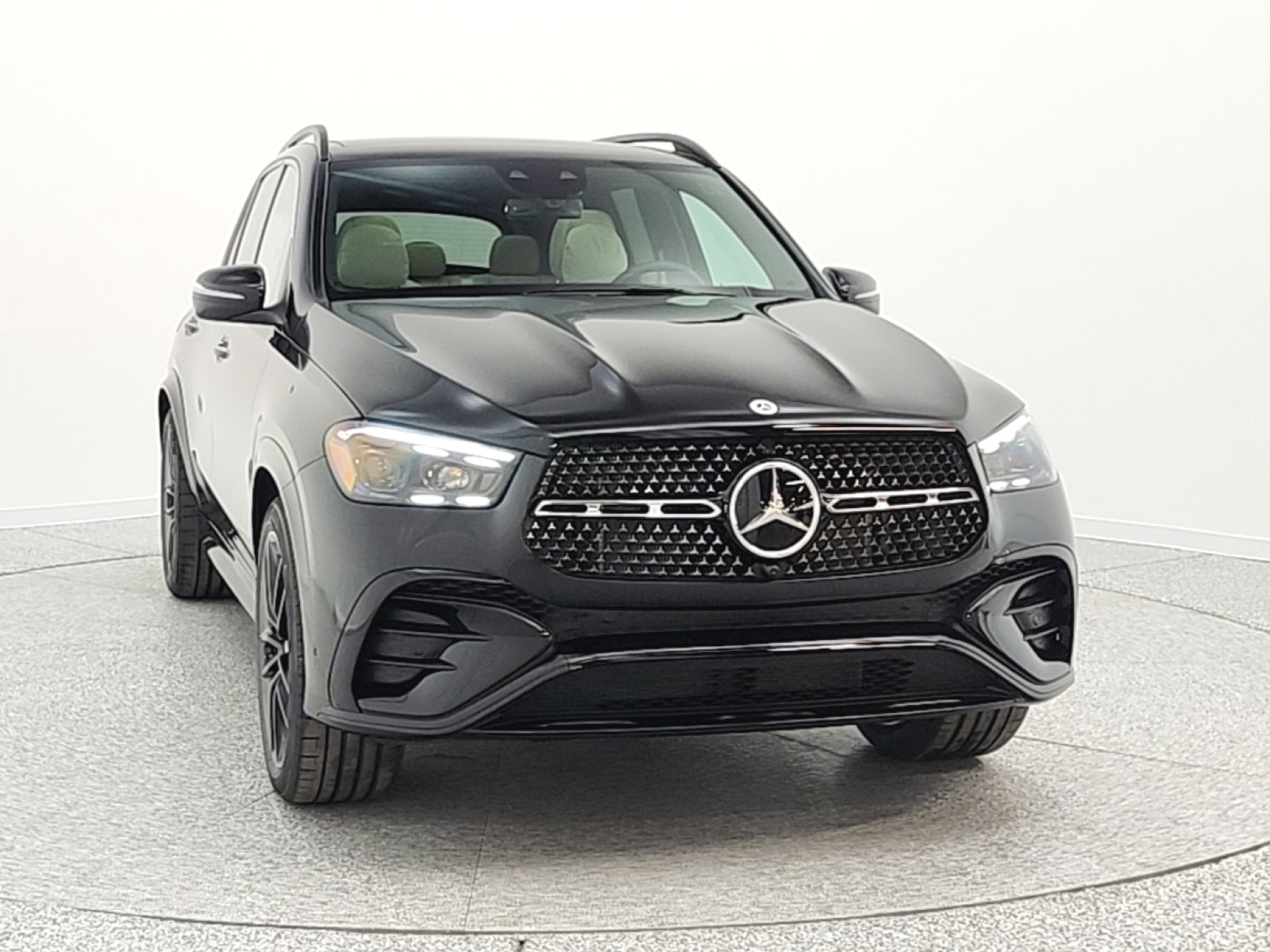 New 2026 Obsidian Black Metallic Mercedes-Benz GLE 580 image 2
