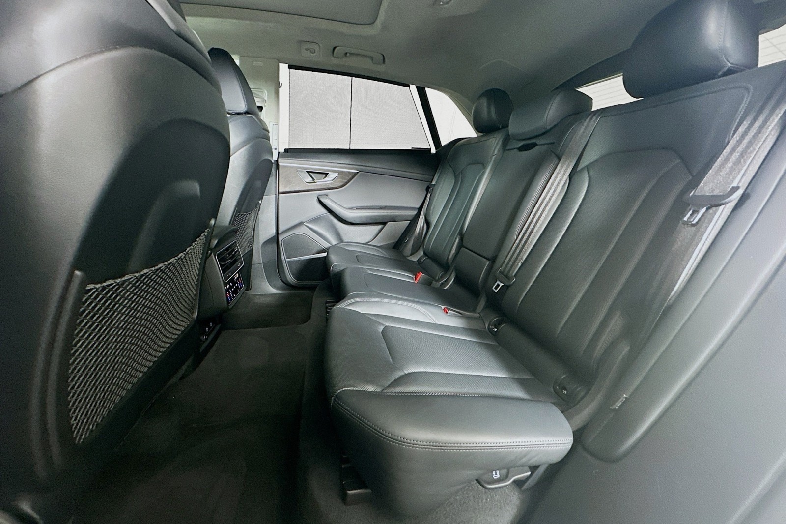 Used 2022 Carrara White Audi Prestige image 9