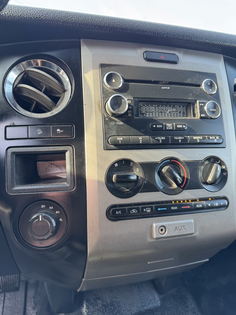 2016 Ford Expedition XLT 4x4 in , 