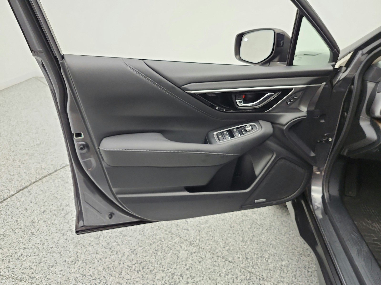 Used 2020 Magnetite Gray Metallic Subaru Limited XT CVT image 15