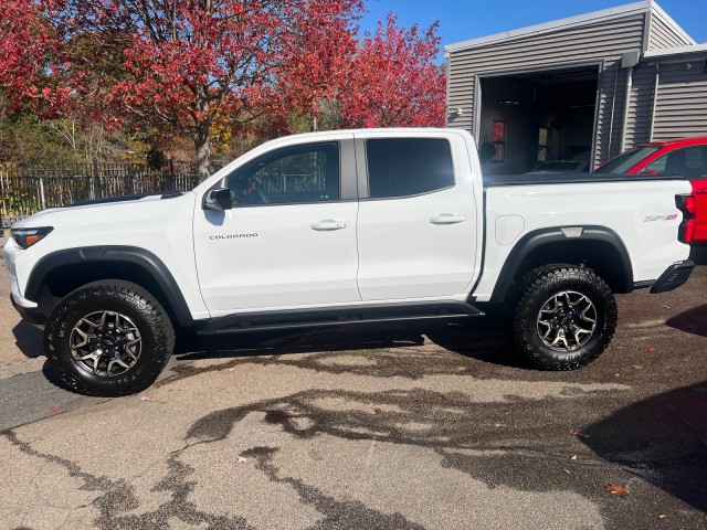 2024 Chevrolet Colorado 4WD ZR2 2