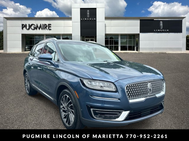 White Platinum Metallic Tri-Coat 2019 Lincoln Nautilus Reserve FWD SUV / Crossover Front-Wheel Drive Automatic