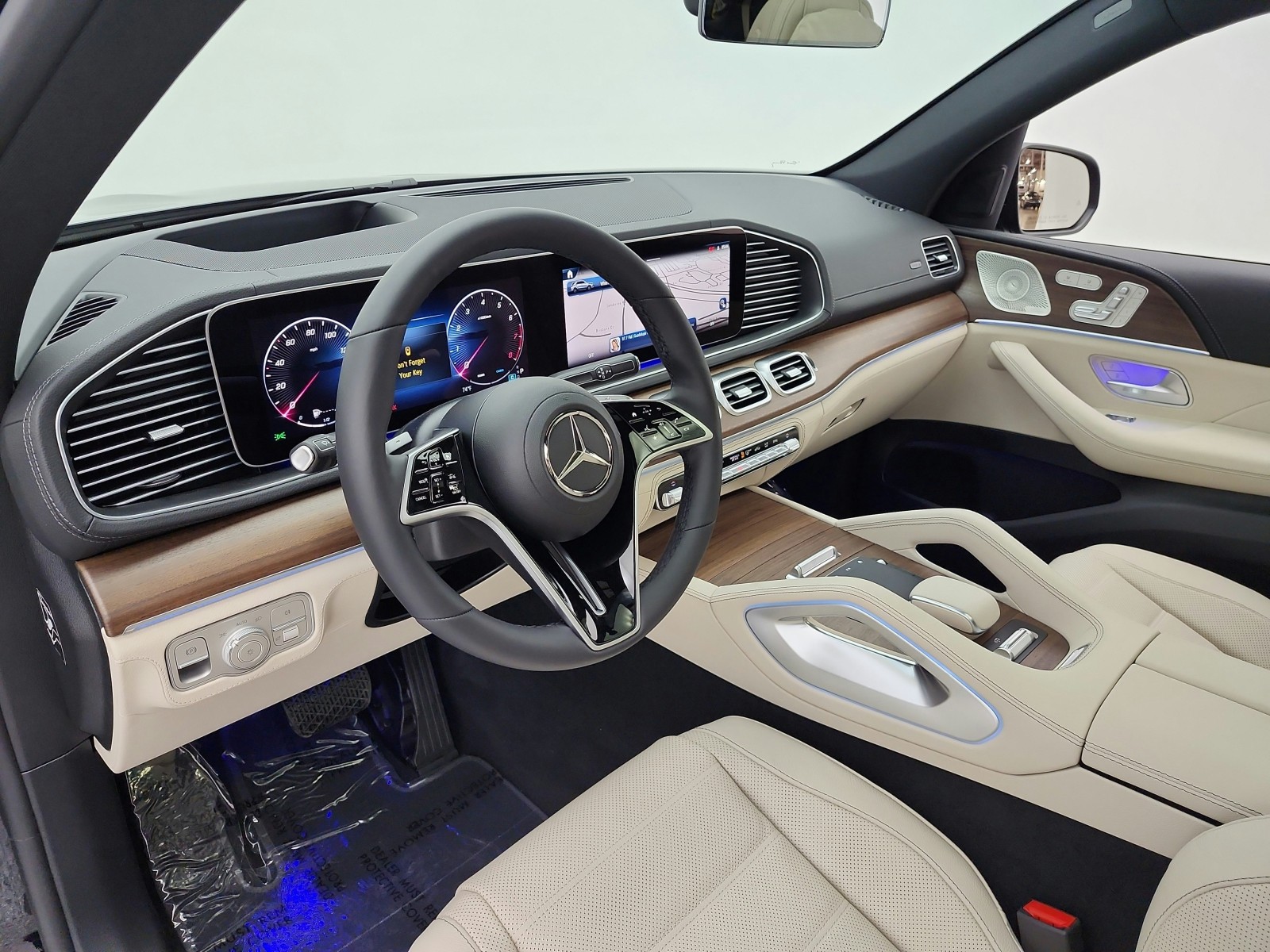 New 2026 Obsidian Black Metallic Mercedes-Benz GLE 580 image 9