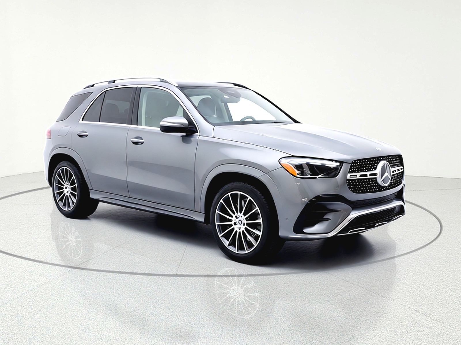 Certified Used 2025 Selenite Grey Metallic Mercedes-Benz GLE 350 4MATIC® SUV image 8