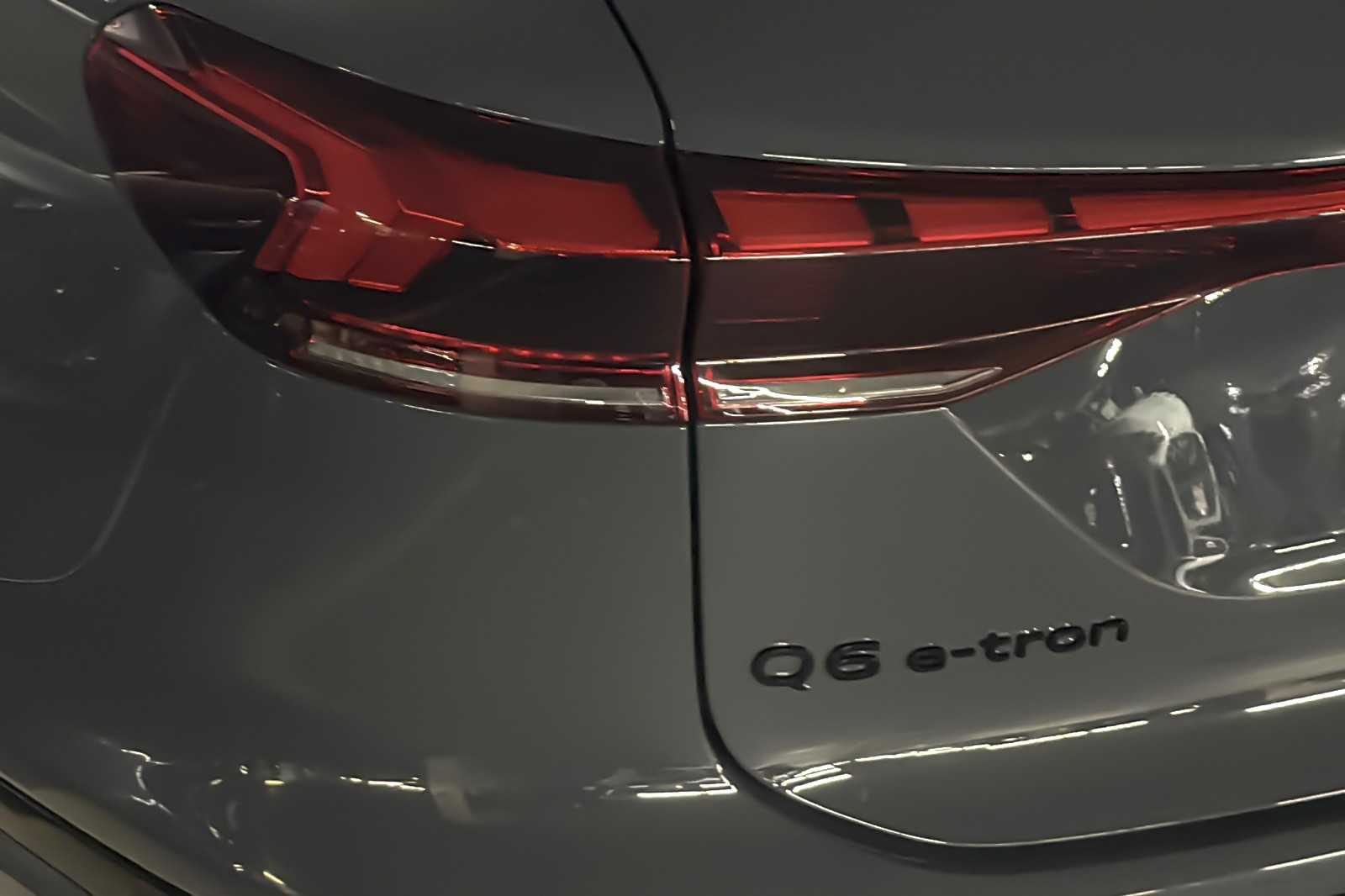New 2027 Magnet Gray Audi Premium Plus quattro image 27