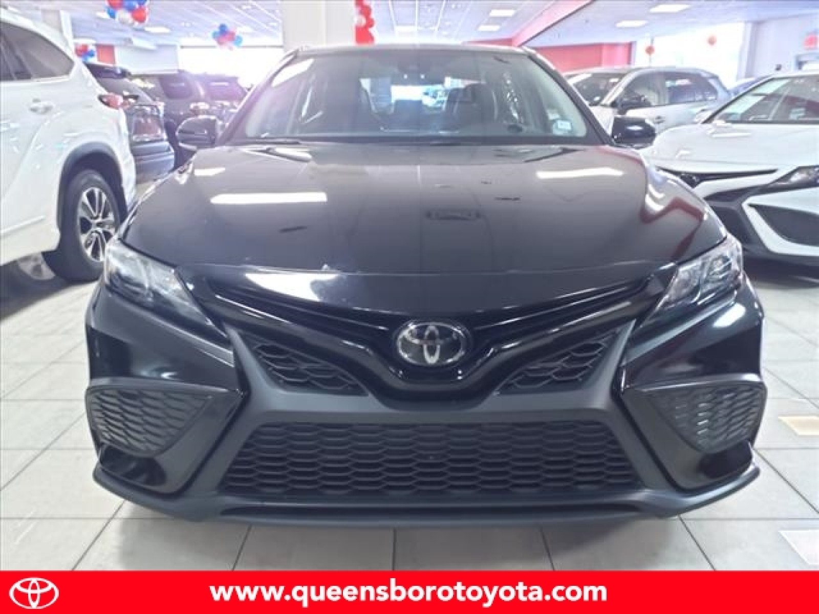 Used 2022 Toyota Camry SE with VIN 4T1G11AK5NU675274 for sale in Woodside, NY