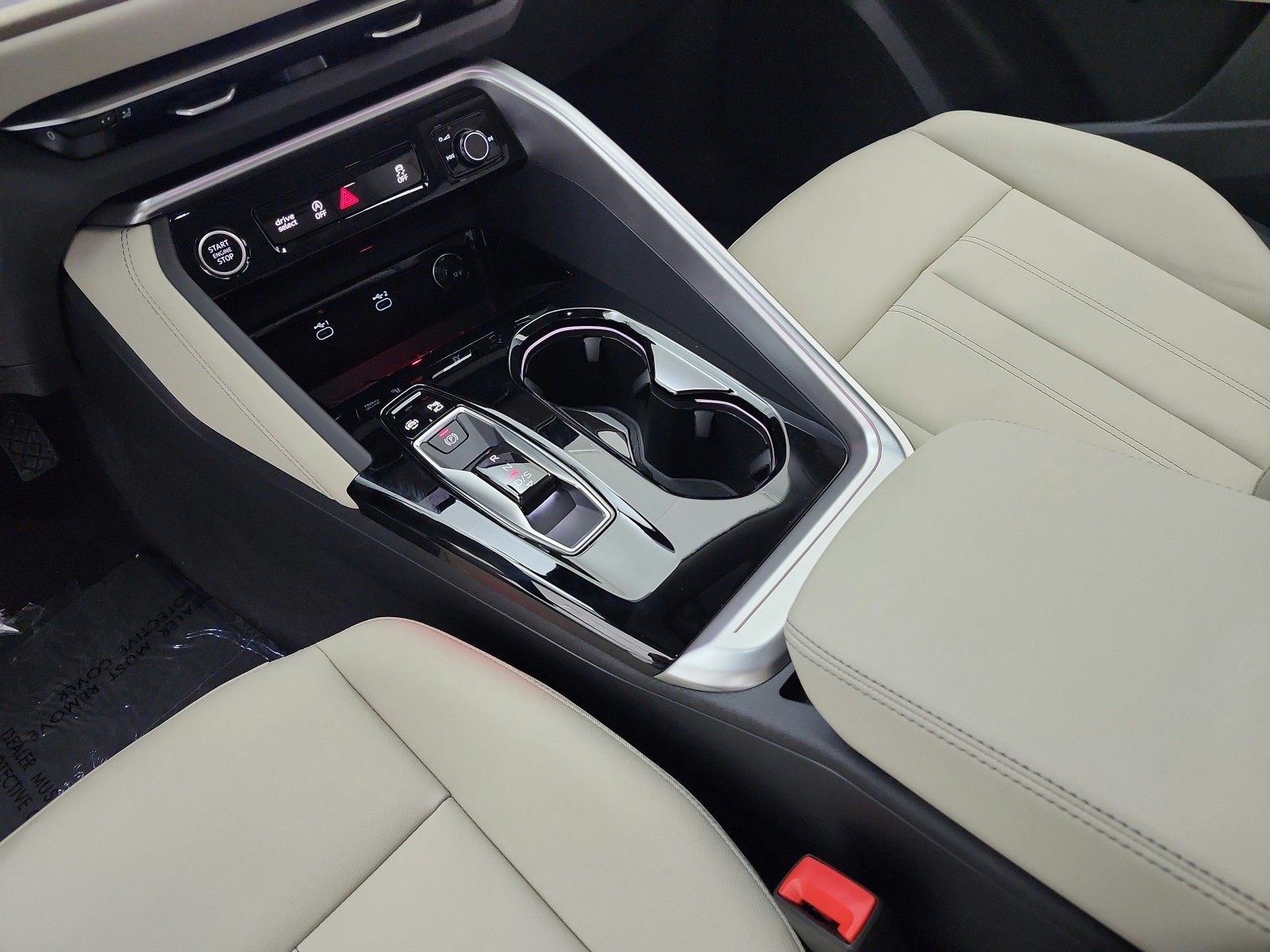 New 2026 Arkona White Audi Premium 2.0 TFSI quattro image 10
