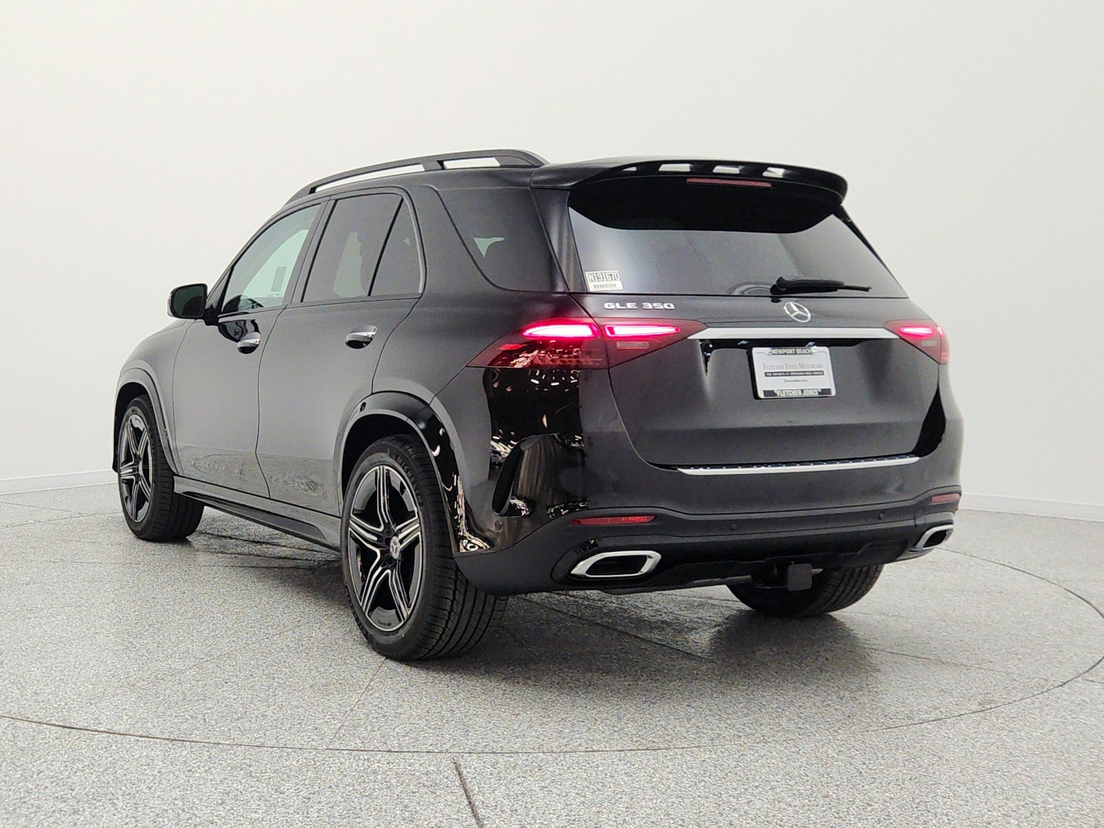 New 2026 Obsidian Black Metallic Mercedes-Benz GLE 350 SUV image 7