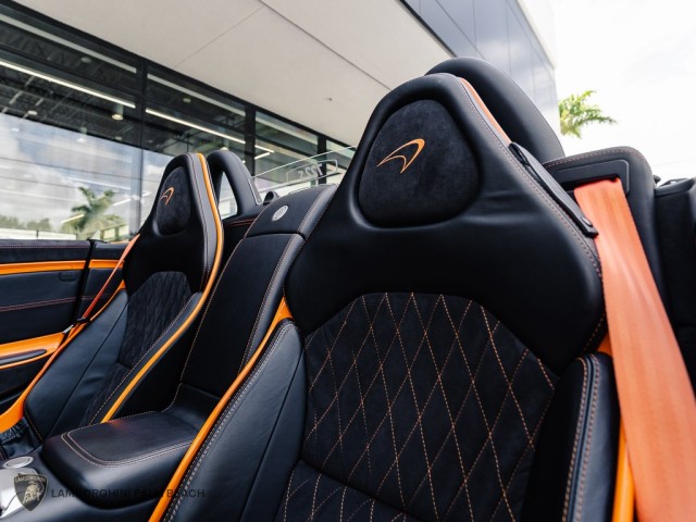 Mercedes-Benz SLR McLaren