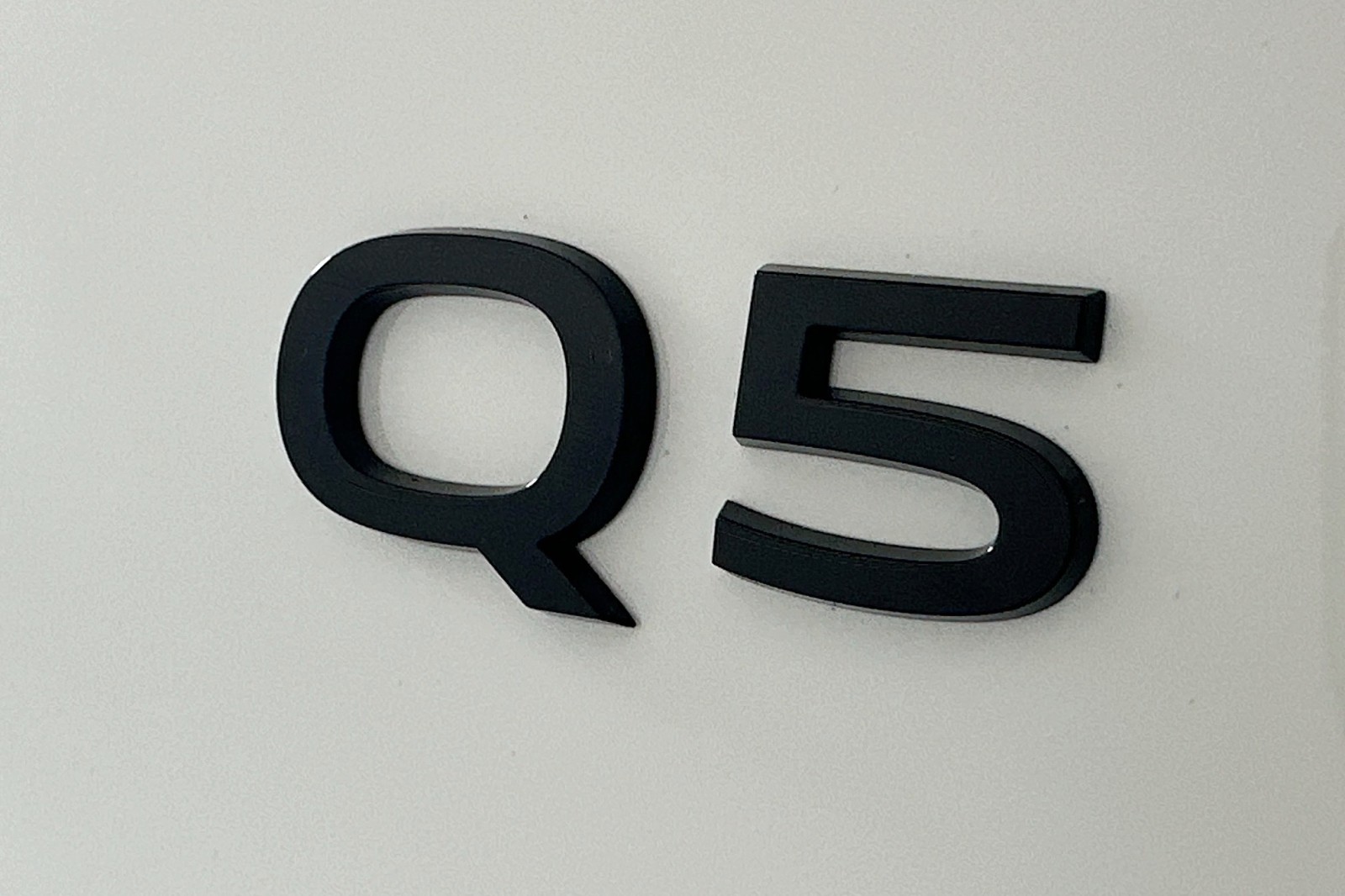 New 2025 Glacier White Metallic Audi Premium Plus image 10