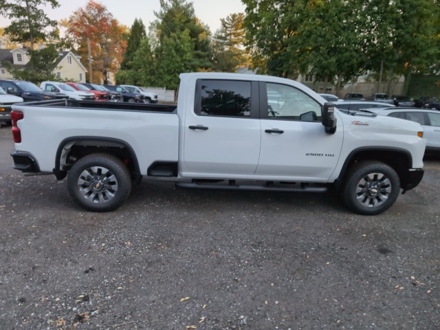 2025 Chevrolet Silverado 2500HD Custom 7