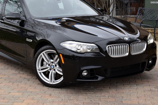 2014 BMW 550i xDrive M Sport M Sport Executive Pkg. Cold Weather Pkg. Leather Sunroof AWD MSRP $76,025 5