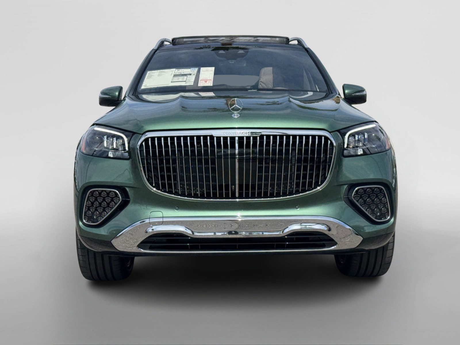 New 2026 MANUFAKTUR Ireland Mid Green Metallic Mercedes-Benz Maybach GLS 600 4MATIC® SUV image 8