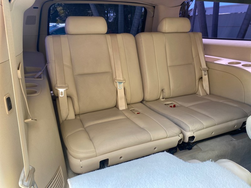 2007 Cadillac Escalade ESV SUNROOF AWD LOW MILES 47,118 in , 