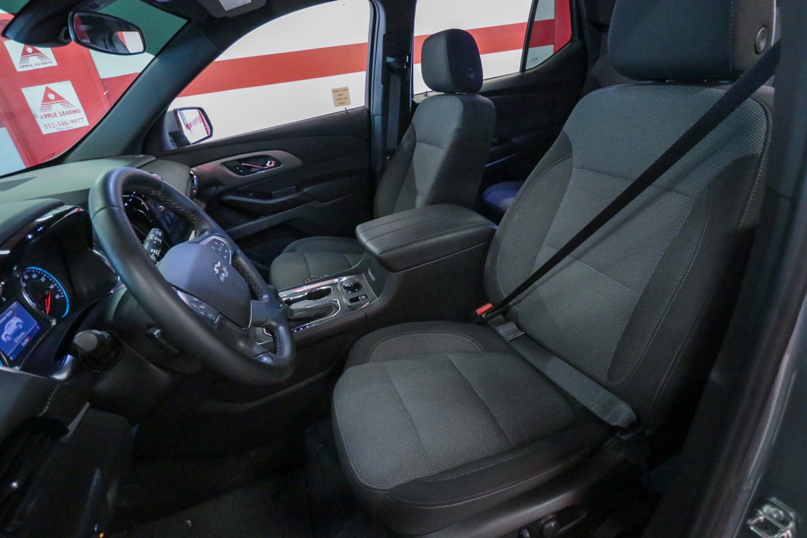 Used Car 2023 Chevrolet Traverse  Lt Cloth For Sale Under $30,000 In Austin, Texas