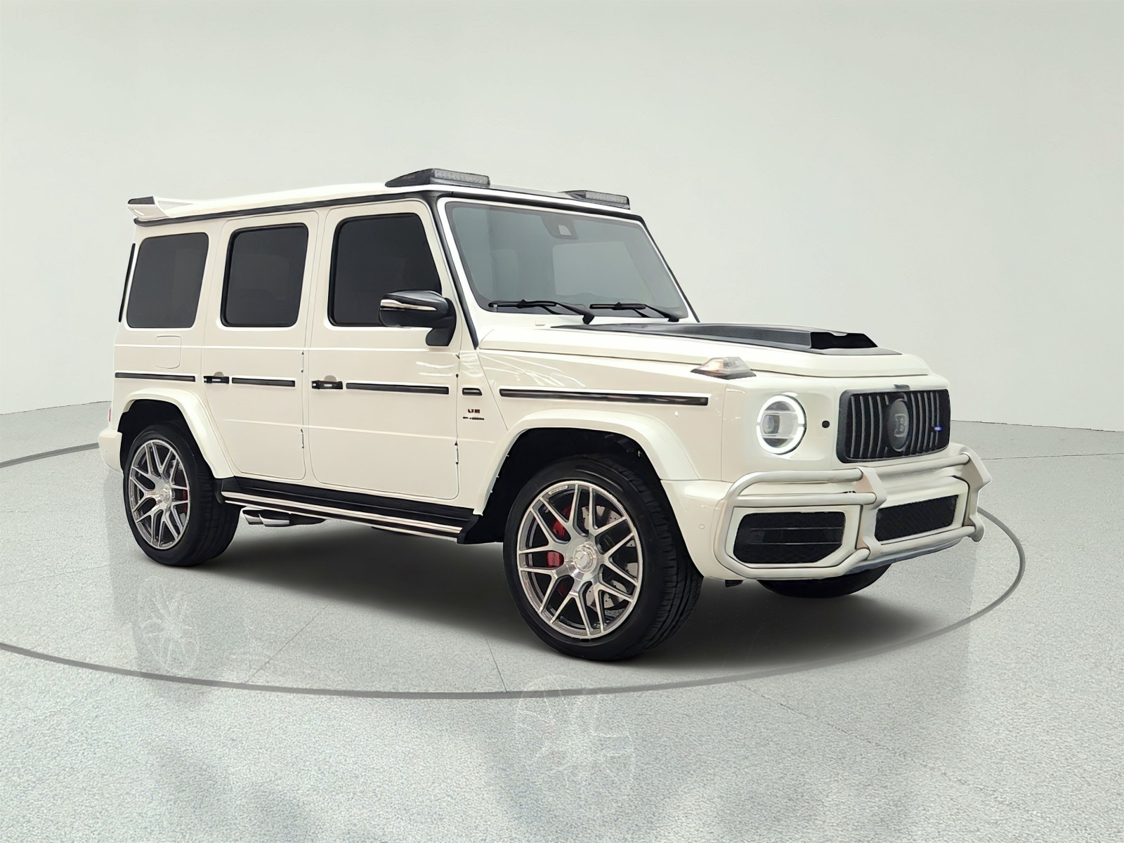 Used 2021 designo Diamond White Metallic Mercedes-Benz AMG® G 63 4MATIC SUV image 3
