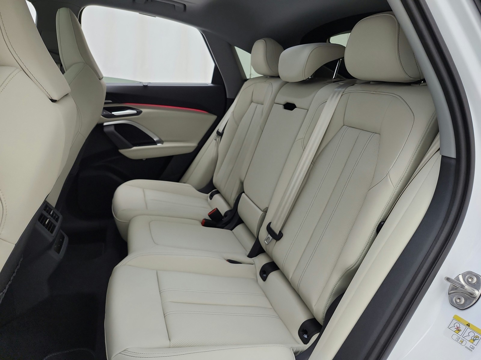 New 2026 Arkona White Audi Premium Plus 2.0 TFSI quattro image 11