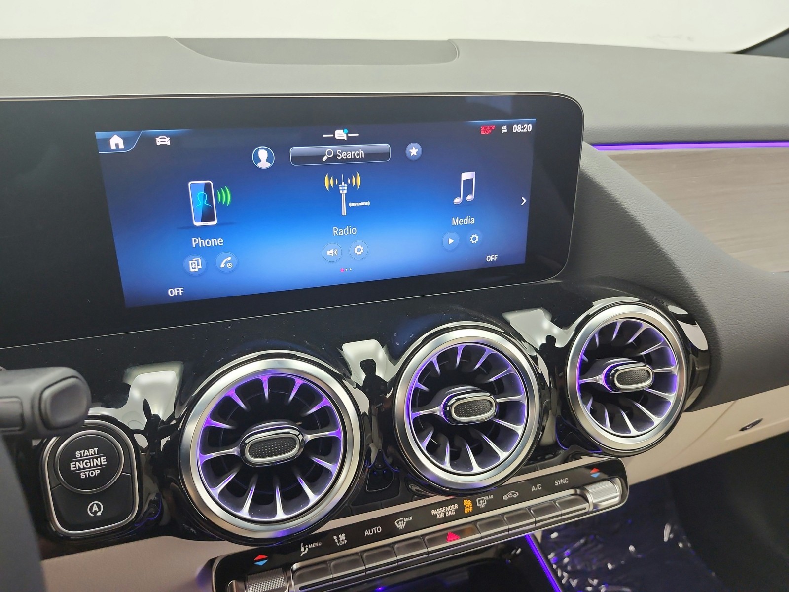 Certified Used 2025 Night Black Mercedes-Benz GLA 250 SUV image 6