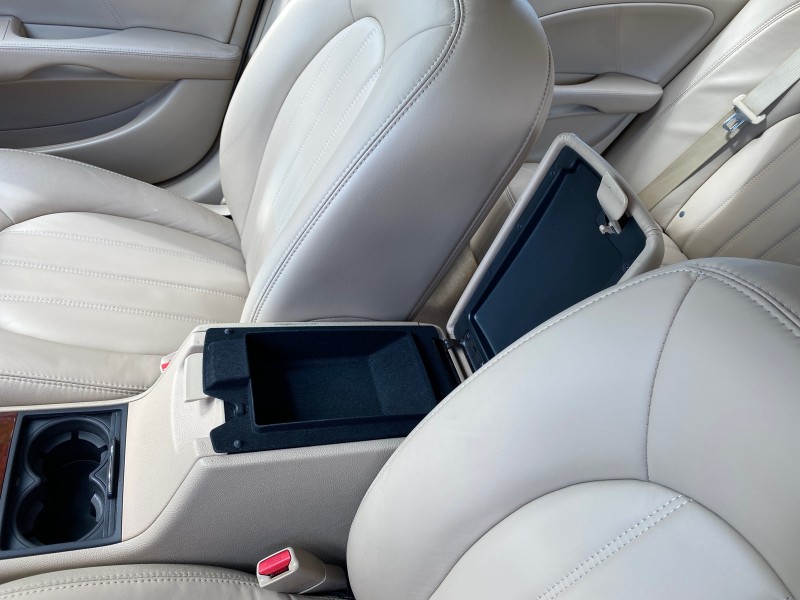 2008 Buick Lucerne CXL LOW MILES 40,989 1 OWNER in , 